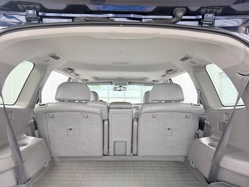 Used 2012 Toyota Highlander SE w/ Tow Pkg AWD/4WD image 29