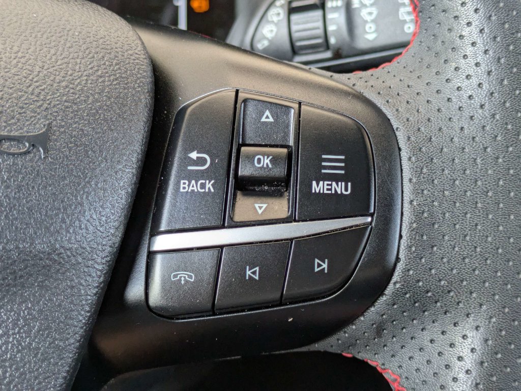 Used 2023 Ford Escape ST-Line w/ Tech Pack #1 FWD image 26