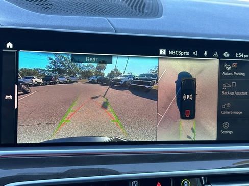 Used 2022 BMW X5 sDrive40i w/ M Sport Package image 14