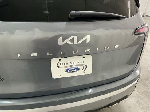 Used 2024 Kia Telluride SX image 5