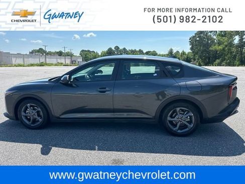 Used 2025 Kia K4 FWD image 8