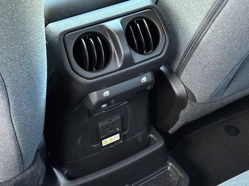 Used 2025 Jeep Wrangler Unlimited Sahara w/ Safety Group AWD/4WD image 14