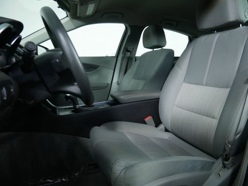 Used 2015 Chevrolet Impala LS FWD image 15