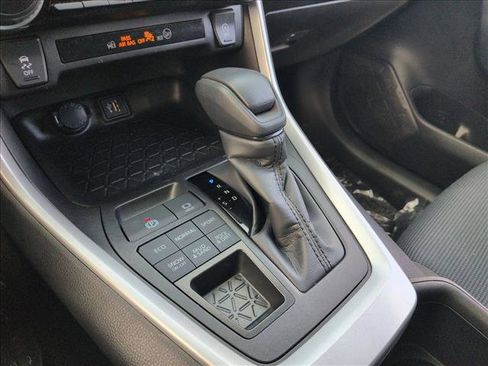 Used 2025 Toyota RAV4 LE image 16