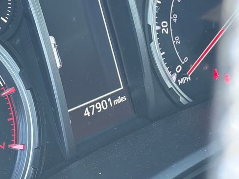 Used 2023 Toyota 4Runner Limited AWD/4WD image 11