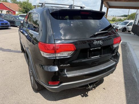 Used 2019 Jeep Grand Cherokee Limited w/ Luxury Group II AWD/4WD image 10