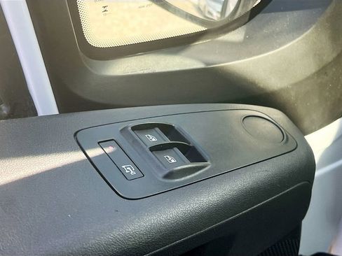 Used 2023 RAM ProMaster 3500 image 17