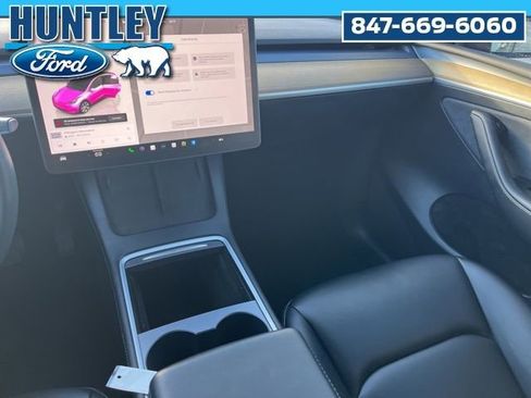 Used 2023 Tesla Model Y Long Range AWD/4WD image 17