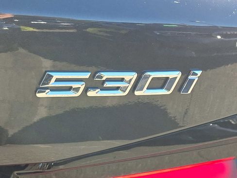 Used 2023 BMW 530i xDrive w/ M Sport Package image 30