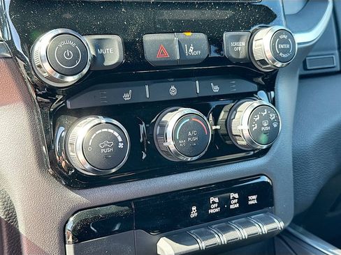 New 2026 RAM 1500 Big Horn w/ Night Edition AWD/4WD image 21
