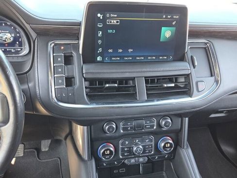 Used 2023 Chevrolet Tahoe LT w/ Luxury Package AWD/4WD image 19