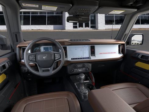 Used 2024 Ford Bronco Heritage Edition image 9