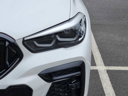 Certified 2023 BMW X6 xDrive40i w/ M Sport Package image 9