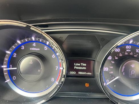 Used 2013 Hyundai Sonata GLS w/ Popular Equipment Pkg FWD image 8