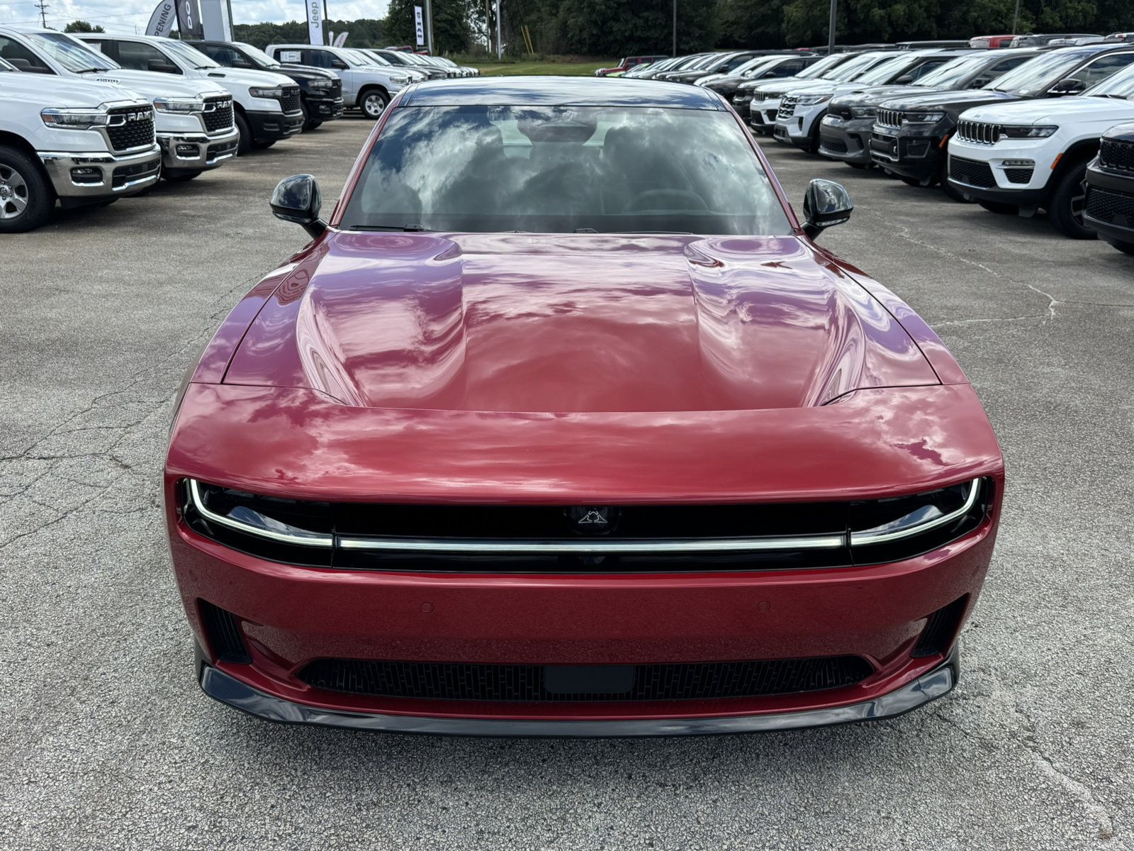 Used 2024 Dodge Charger Daytona Scat Pack w/ Plus Group AWD/4WD image 2