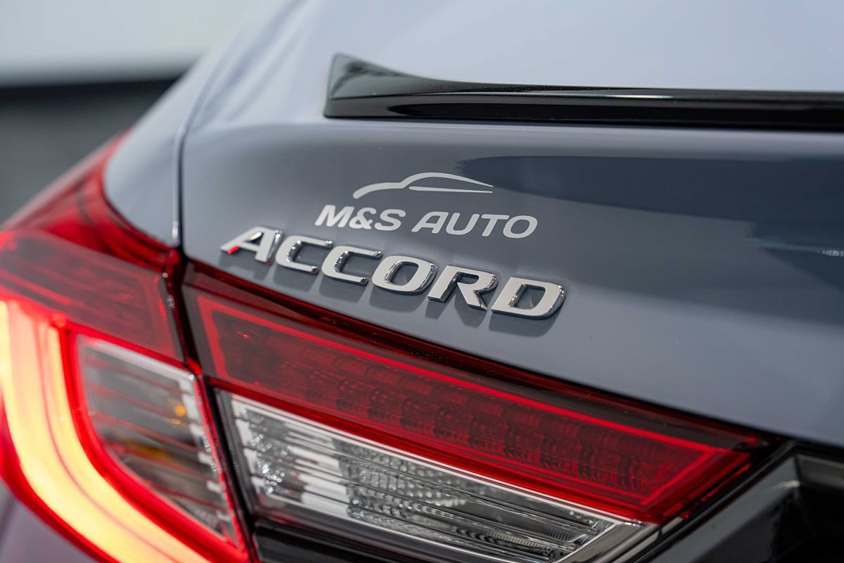 Used 2022 Honda Accord Sport image 4