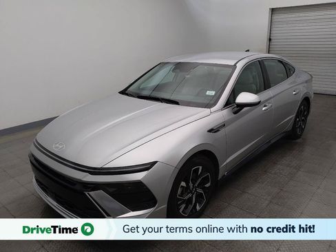 Used 2025 Hyundai Sonata SEL FWD image 1