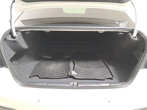 Used 2023 Subaru Legacy Touring XT image 10