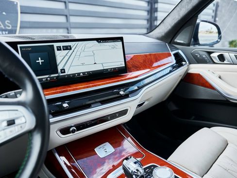 Used 2024 BMW ALPINA XB7 ALPINA XB7 image 75