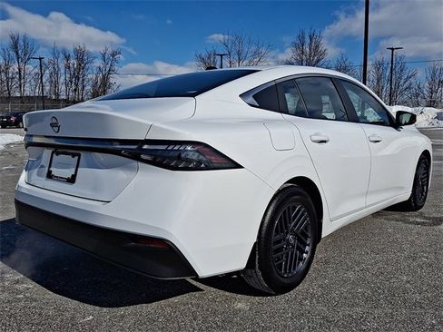 New 2026 Nissan Sentra SV w/ SV Convenience Package image 7