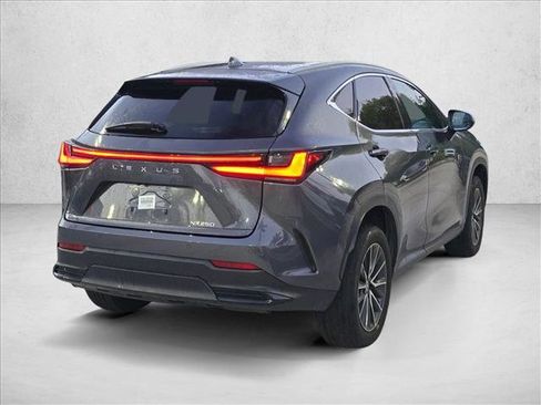 Used 2025 Lexus NX 250 FWD w/ Towing Package (2000 Lbs) image 5