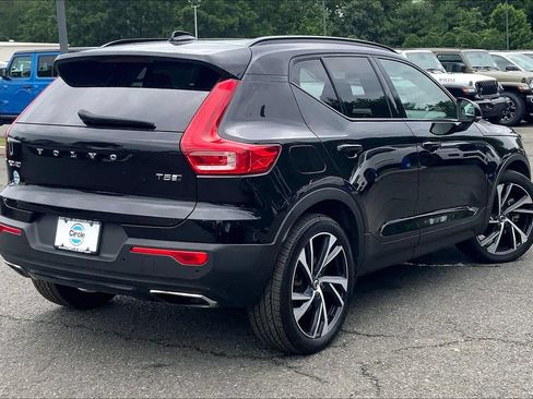 Used 2020 Volvo XC40 T5 R-Design AWD/4WD image 11