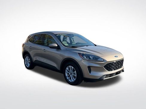 Used 2020 Ford Escape SE image 7