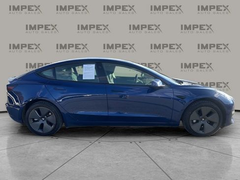 Used 2023 Tesla Model 3 Standard Range image 6