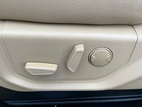 Used 2021 Ford F250 Lariat w/ Lariat Value Package image 20