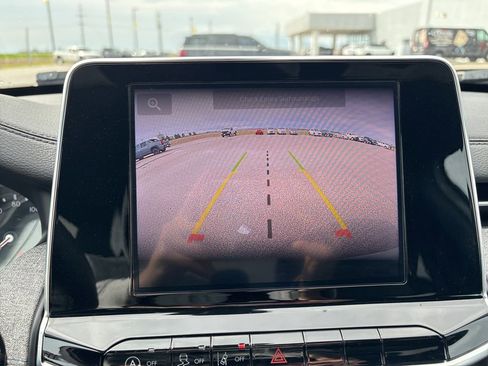 Used 2025 Jeep Compass Latitude image 31