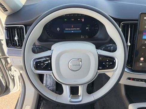 New 2026 Volvo XC90 T8 Ultra w/ Protection Package Premier image 21