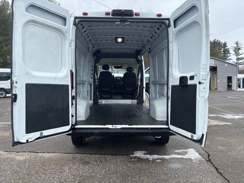 Used 2023 RAM ProMaster 2500 image 10