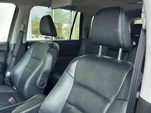 Used 2019 Honda Pilot EX-L image 25