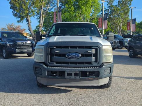 Used 2013 Ford F250 XL AWD/4WD image 3