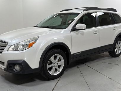 Used 2014 Subaru Outback 3.6R Limited w/ Moonroof Package