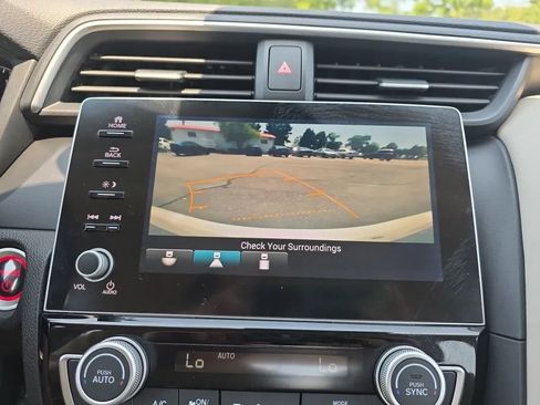 Used 2019 Honda Insight Touring image 33