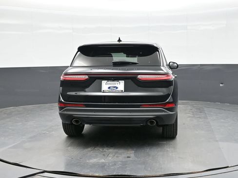 Used 2023 Lincoln Corsair FWD image 4