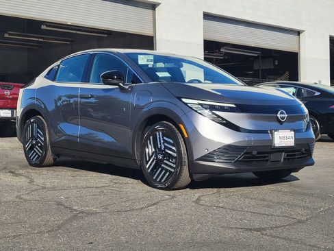 New 2026 Nissan Leaf SV+ image 14