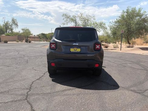 Used 2017 Jeep Renegade Sport w/ Power & Air Group FWD image 6