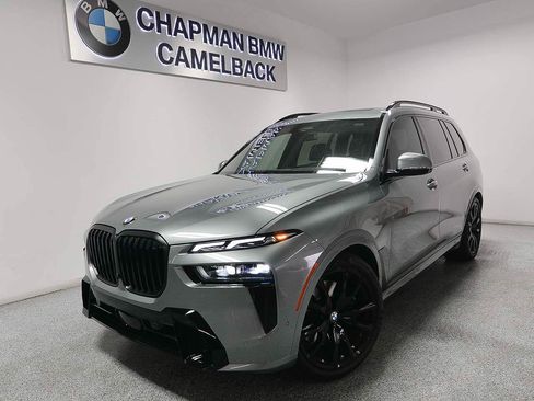 Certified 2026 BMW X7 xDrive40i w/ M Sport Package AWD/4WD image 1