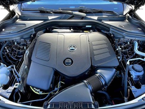 Used 2026 Mercedes-Benz GLC 300 GLC 300 image 13