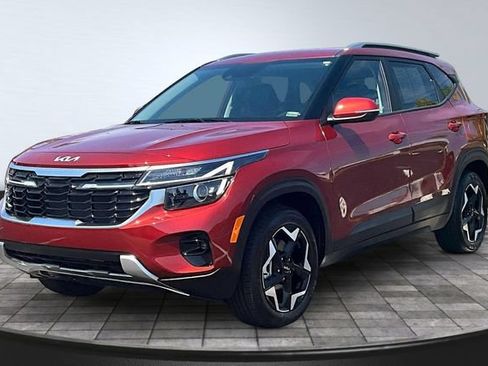 Used 2026 Kia Seltos S AWD/4WD image 1