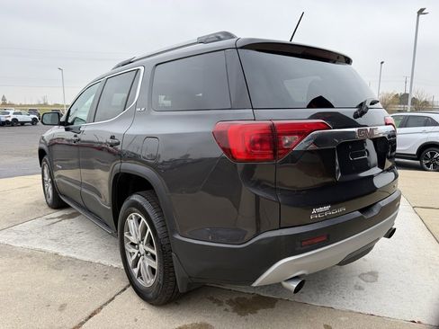 Used 2017 GMC Acadia SLE image 18