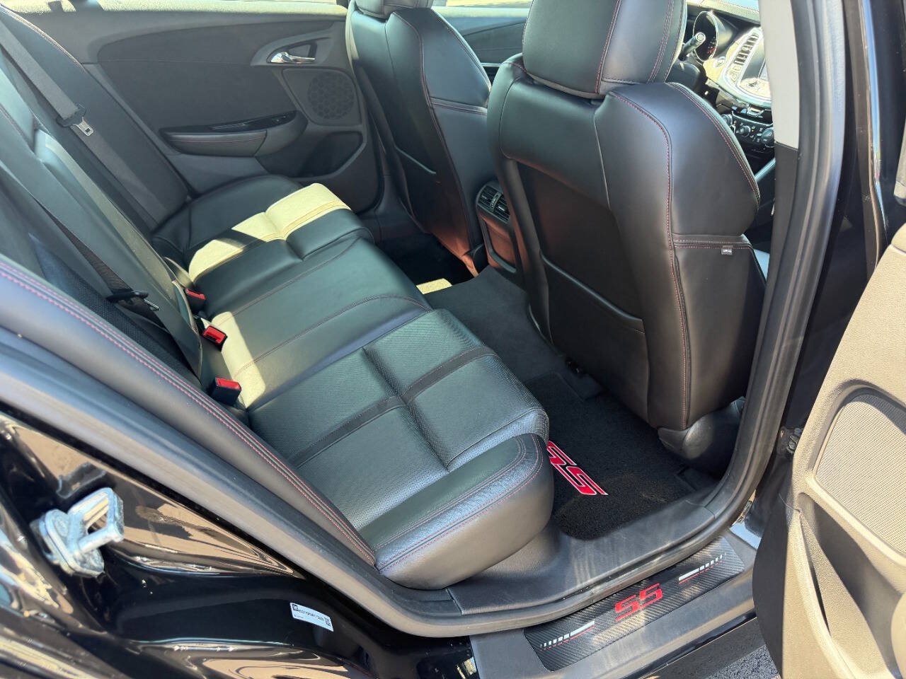 Used 2015 Chevrolet SS RWD image 16