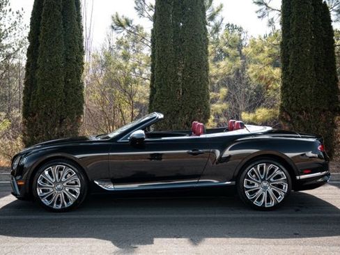 Used 2021 Bentley Continental GT Mulliner image 10