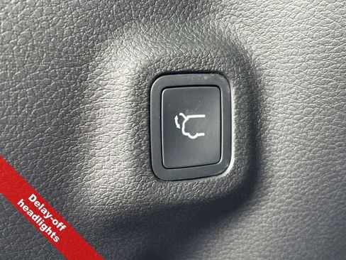 New 2026 Jeep Compass Trailhawk image 38