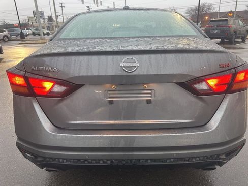 Used 2025 Nissan Altima 2.5 SR image 5