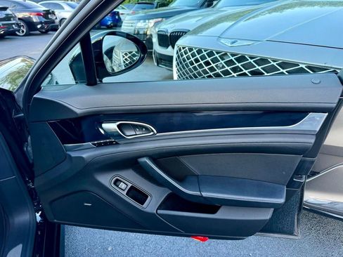 Used 2016 Porsche Panamera 4 Edition AWD/4WD image 27