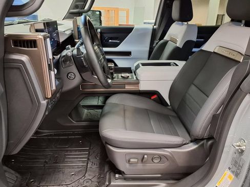 Used 2024 GMC Hummer EV 3X w/ Extreme Off-Road Package AWD/4WD image 20