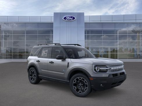 New 2026 Ford Bronco Sport Outer Banks AWD/4WD image 7